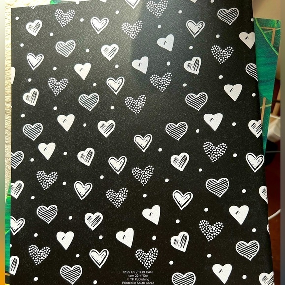 🟢DONATING 12/15!🟢 2 NEW Planners Botanical & Heart Calendars NWT - Picture 14 of 15